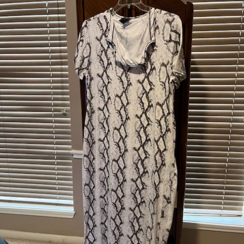 Unique Print Dress with Mask Sew in